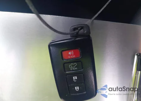 2018 Toyota Highlander Xle from USA, damaged, VIN 5TDKZRFH4JS547206